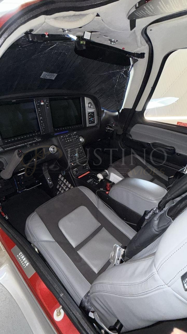 CIRRUS SR22T G6 CARBON 2023