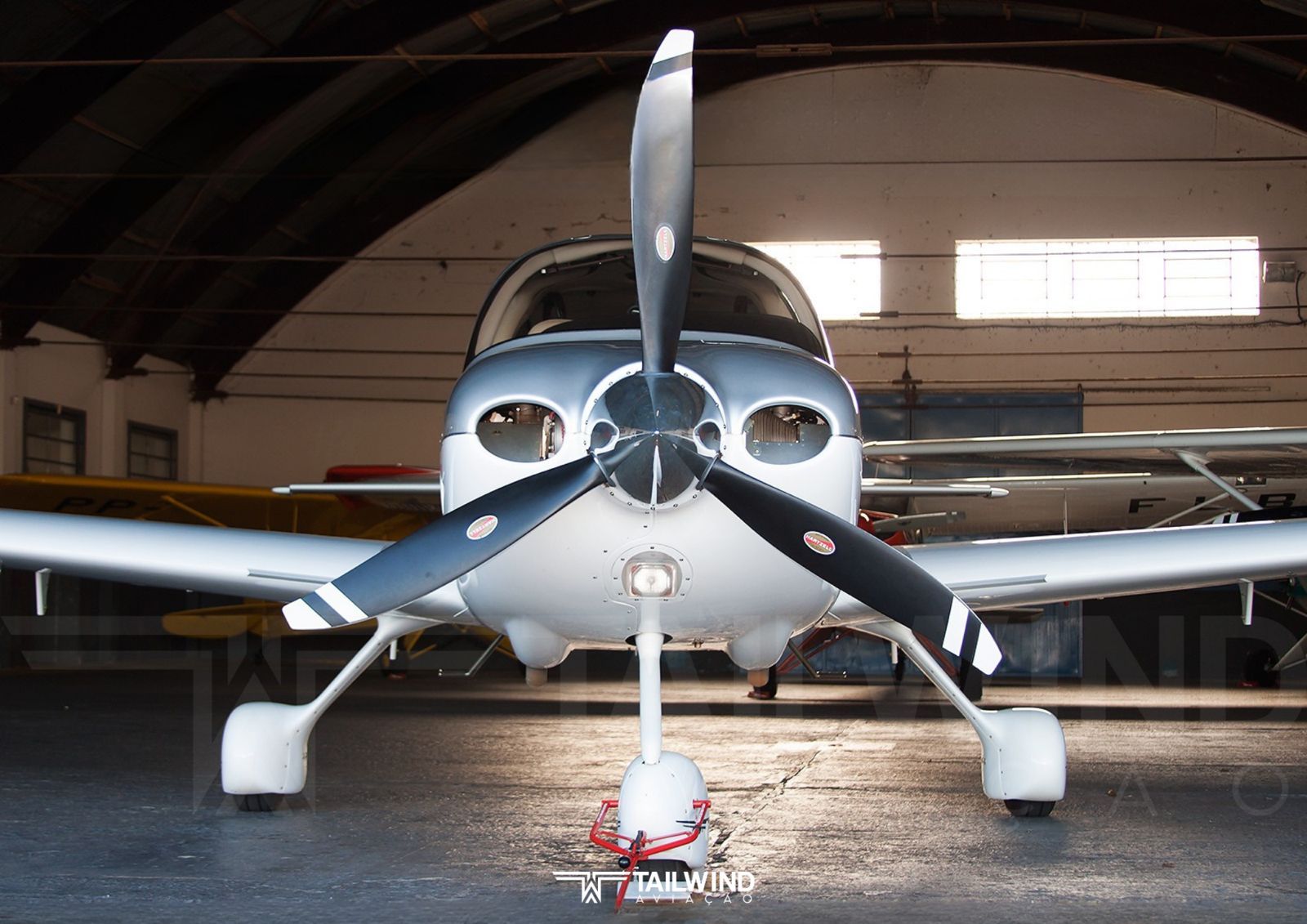 CIRRUS SR22 G3 2011