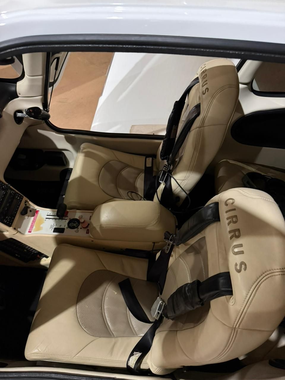 CIRRUS SR22 GTS 2006