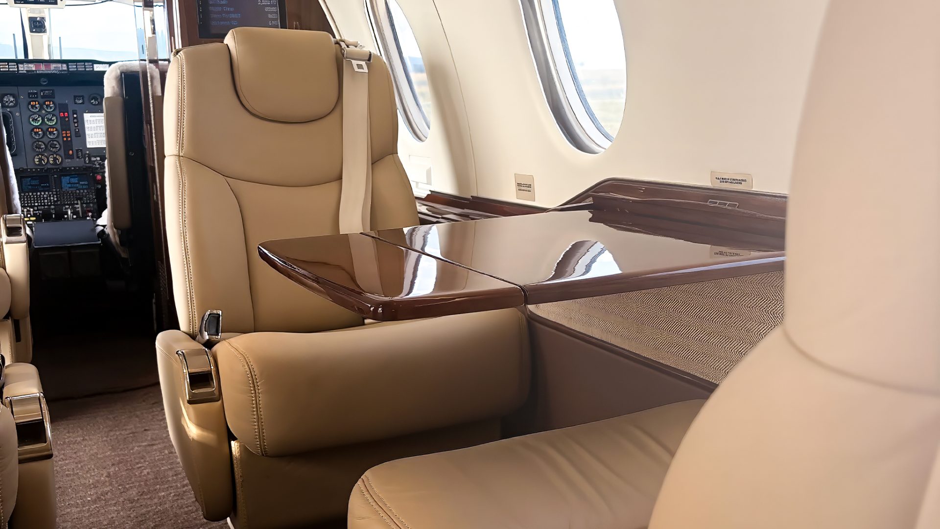 HAWKER 400XP 2008