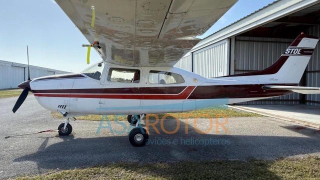 CESSNA T210M CENTURION II TURBO 1977