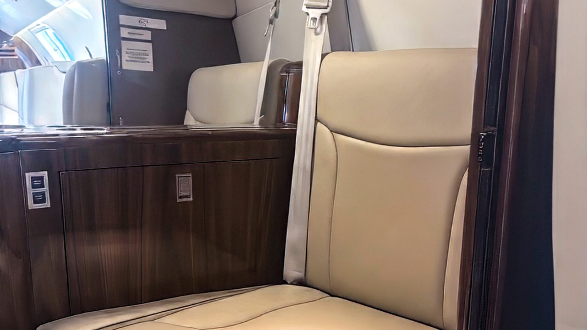 HAWKER 400XP 2008