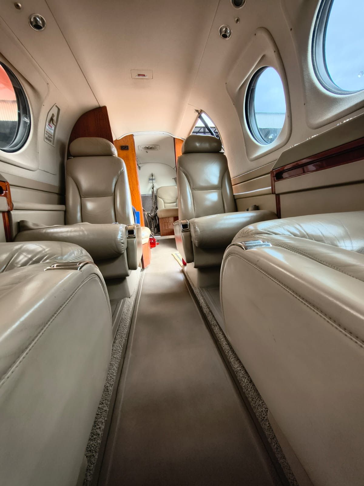 KING AIR C90 GTI 2008