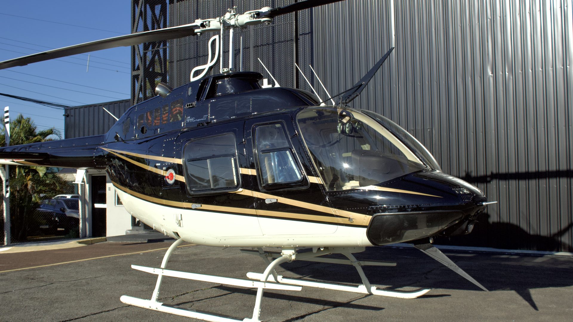 BELL 206B III JETRANGER 1983