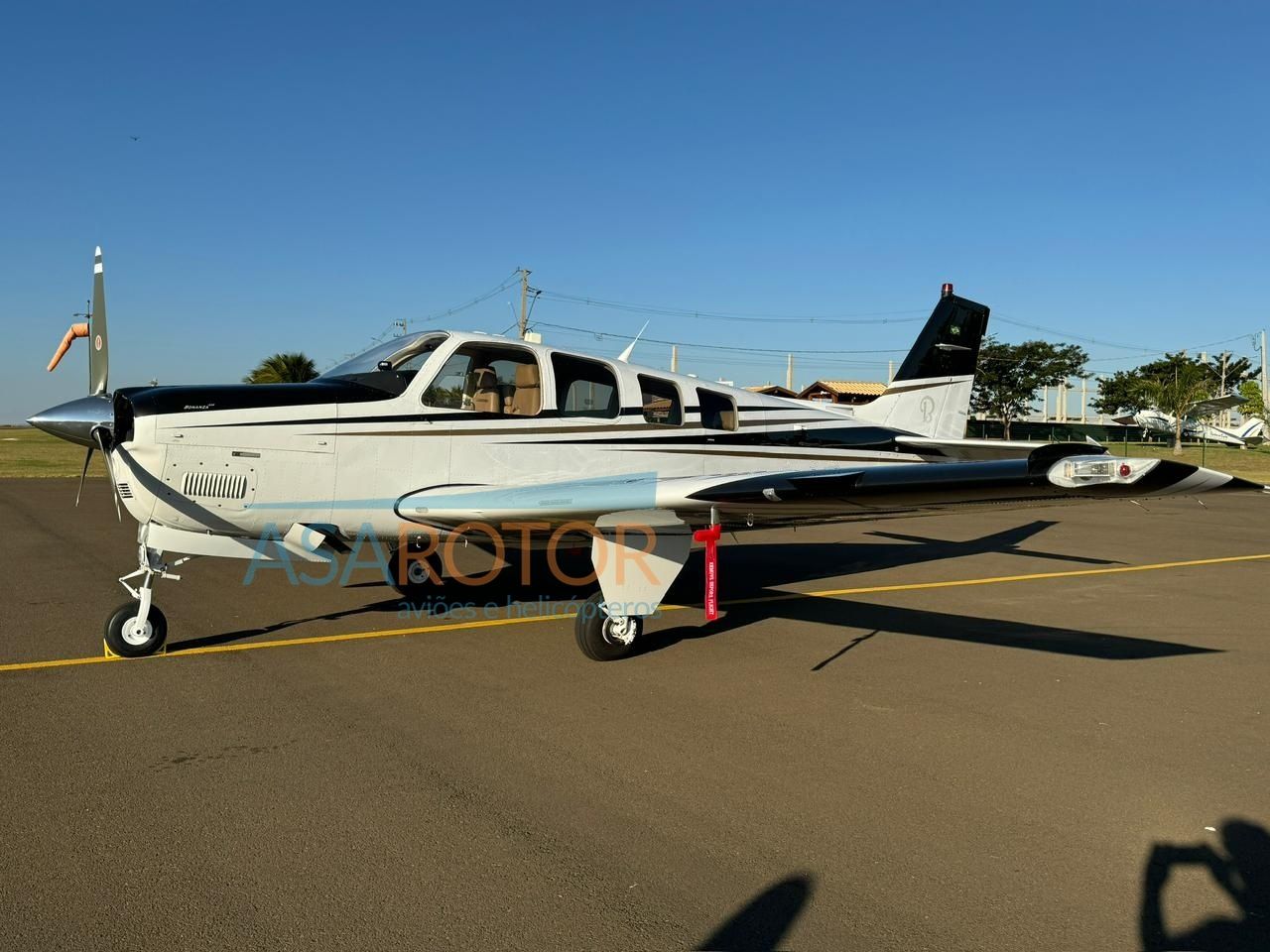 BEECHCRAFT BONANZA G36 2012