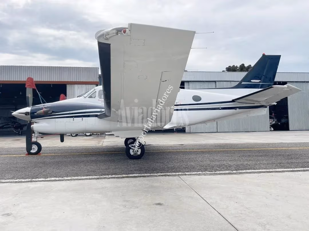 BEECHCRAFT KING AIR C90 GTI 2009