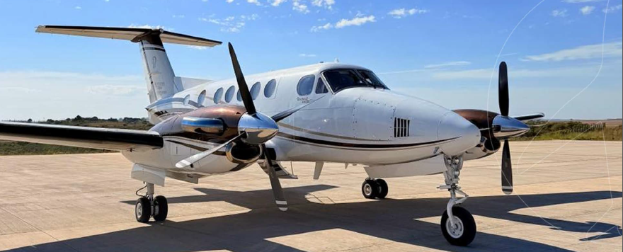 BEECHCRAFT SUPER KING AIR B200 1982