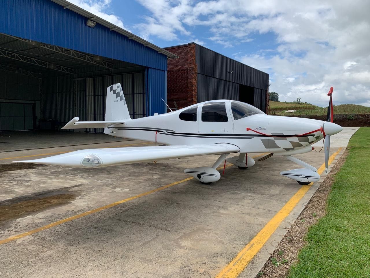 RV-10 Flyer 2014