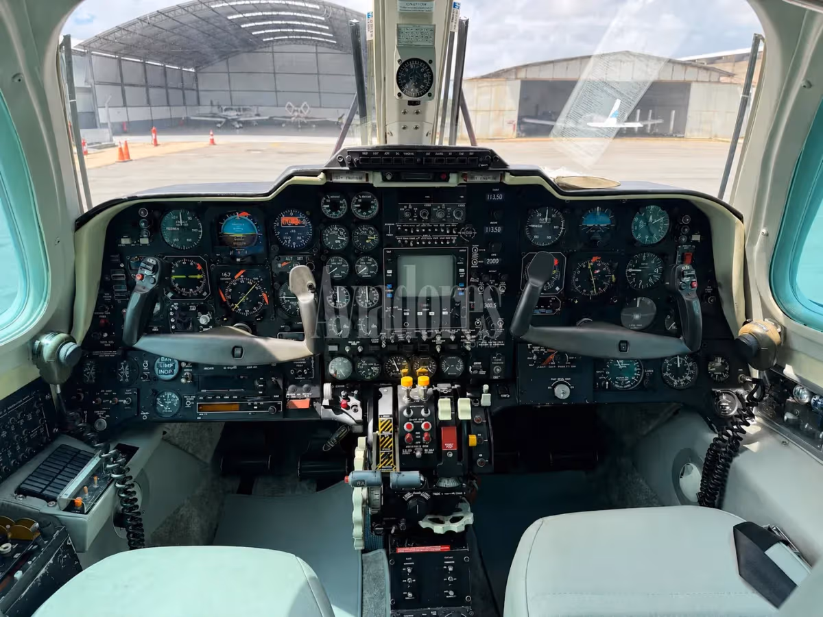 MITSUBISHI MU-2B-40 1980