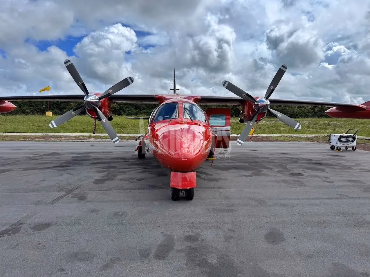 MITSUBISHI MU-2B-40 1980