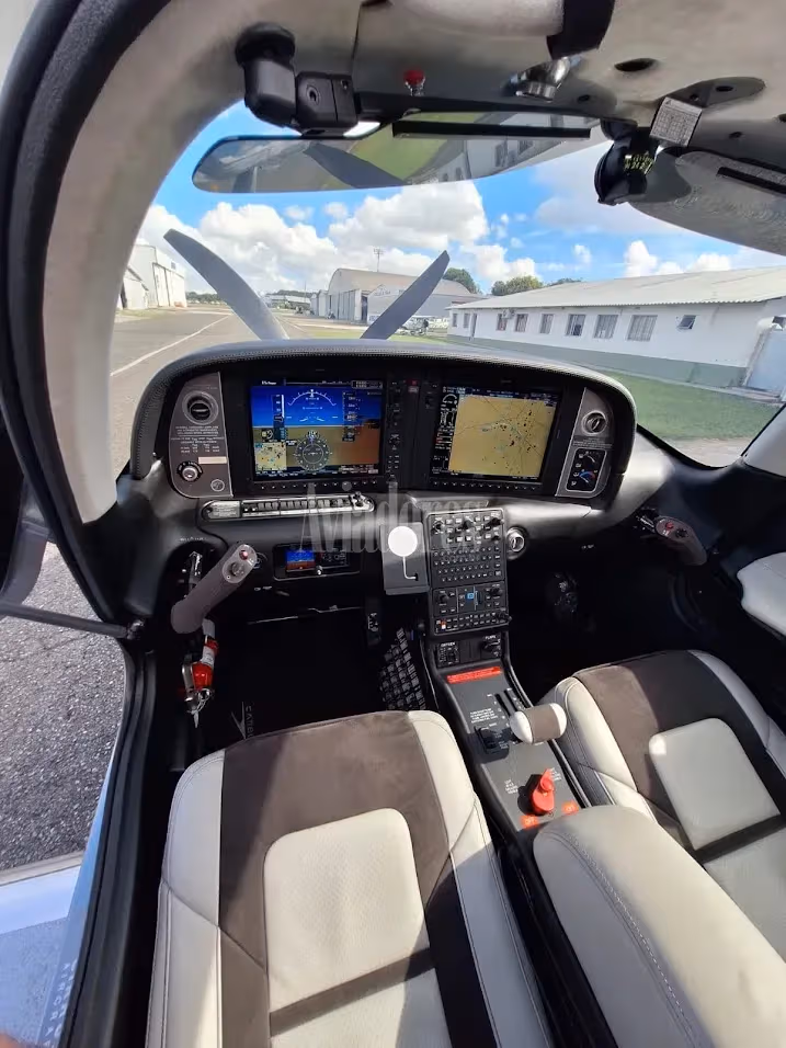 CIRRUS SR22T G6 CARBON 2022