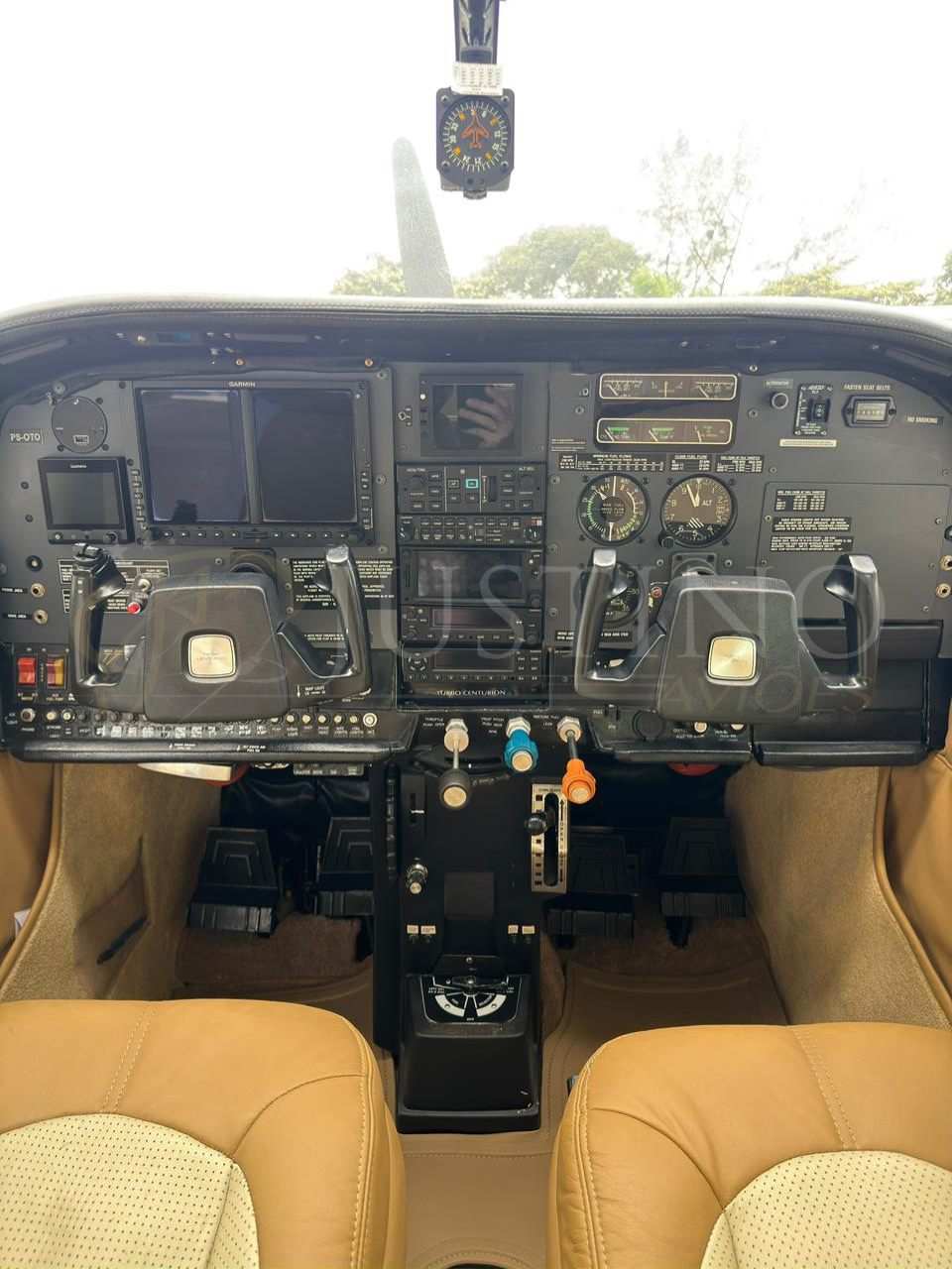 CESSNA T210L CENTURION 1976