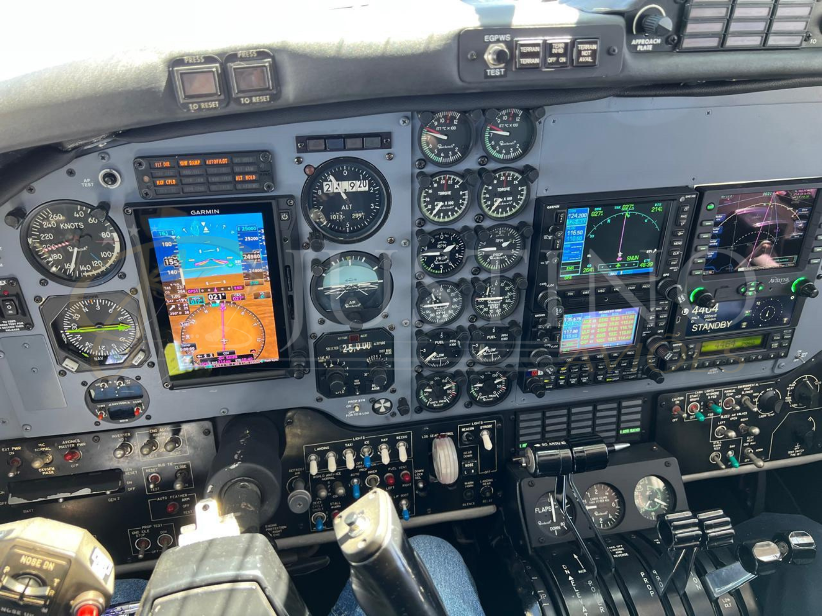 BEECHCRAFT KING AIR F90 1981