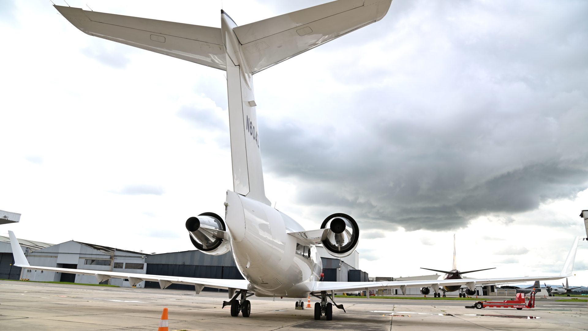 BOMBARDIER CHALLENGER 604 2001