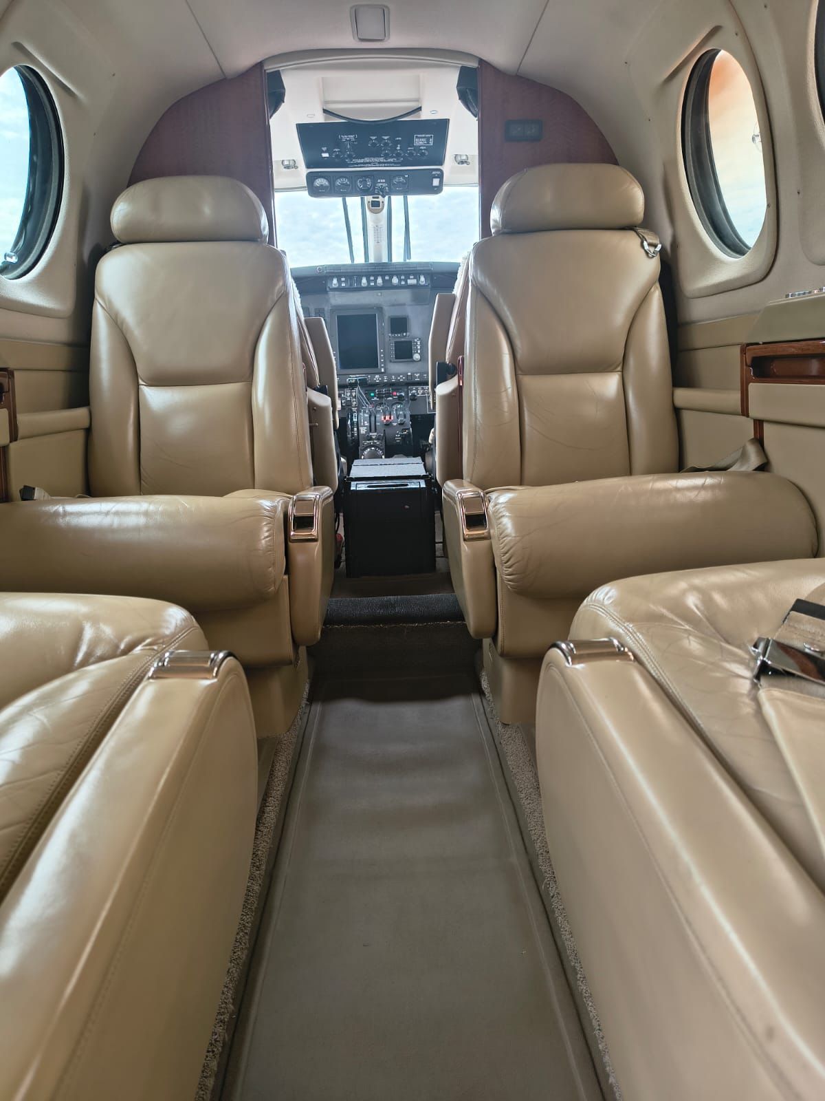 KING AIR C90 GTI 2008