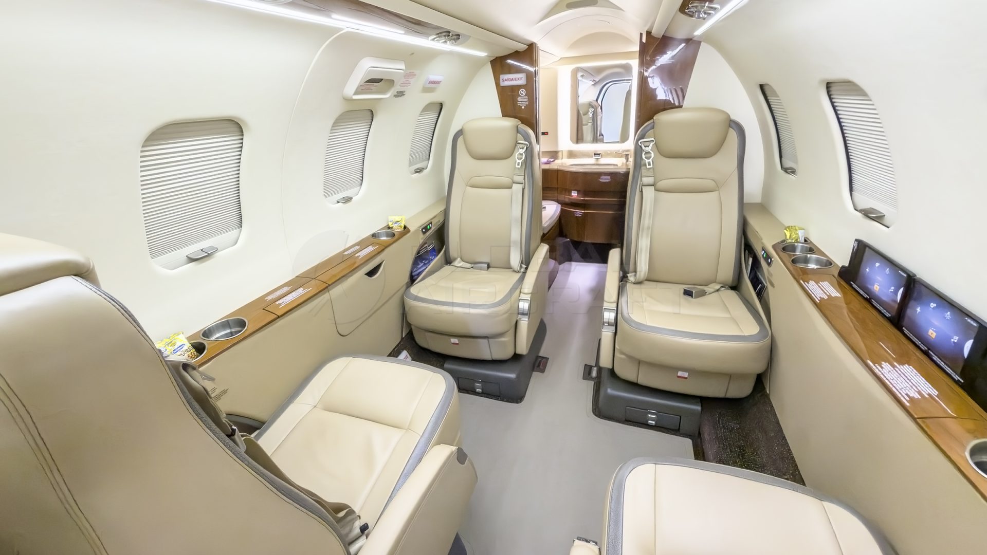 BOMBARDIER LEARJET 75 2014