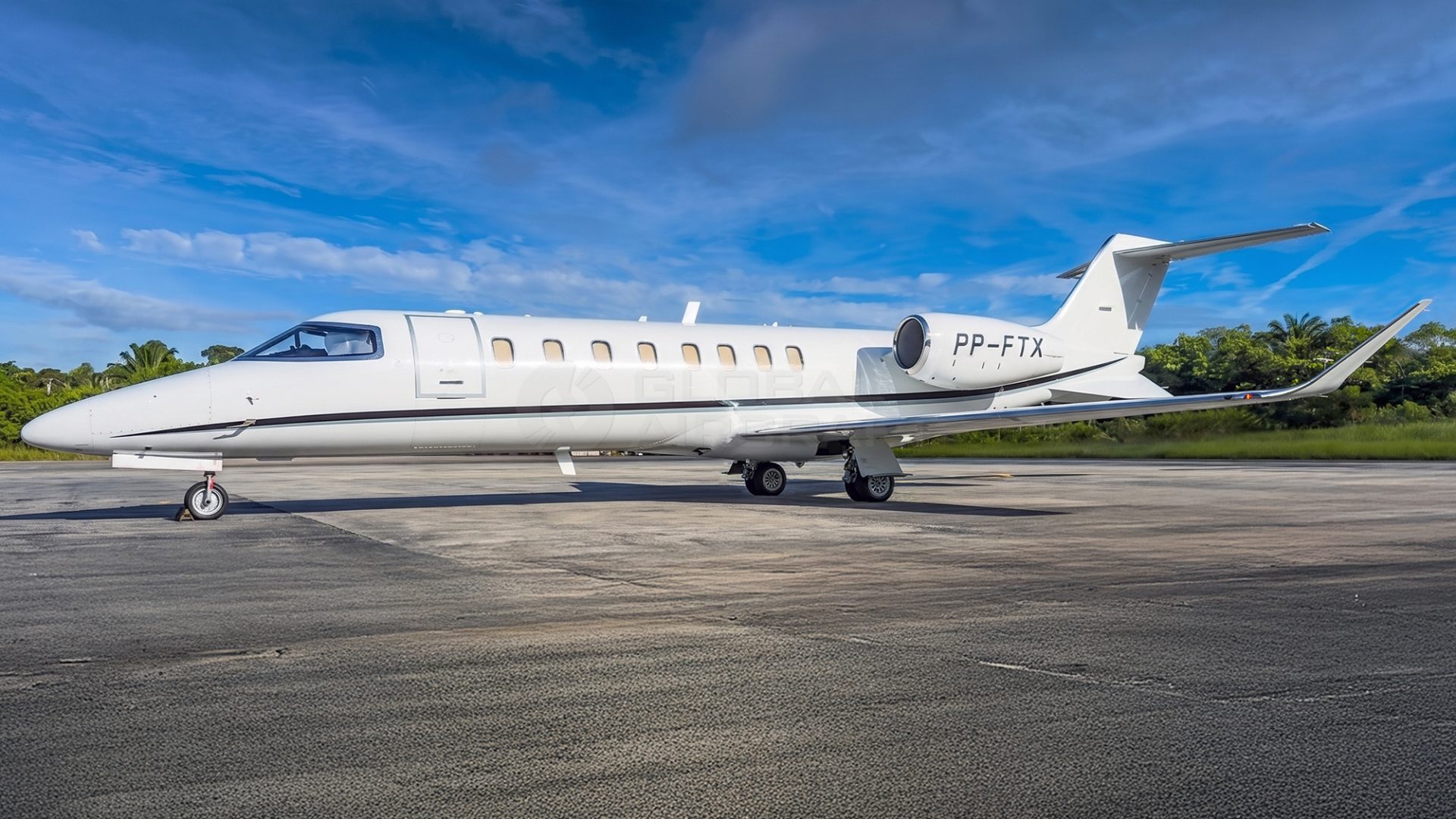 BOMBARDIER LEARJET 75 2014
