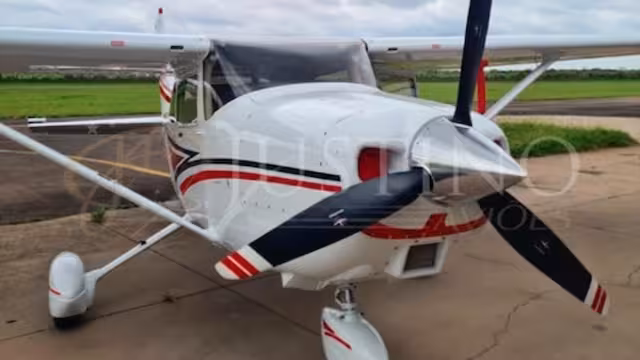 CESSNA SKYLANE 182S 1998