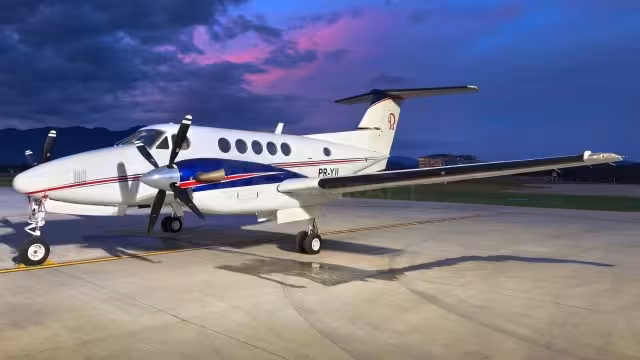 BEECHCRAFT KINGA AIR B200 2000