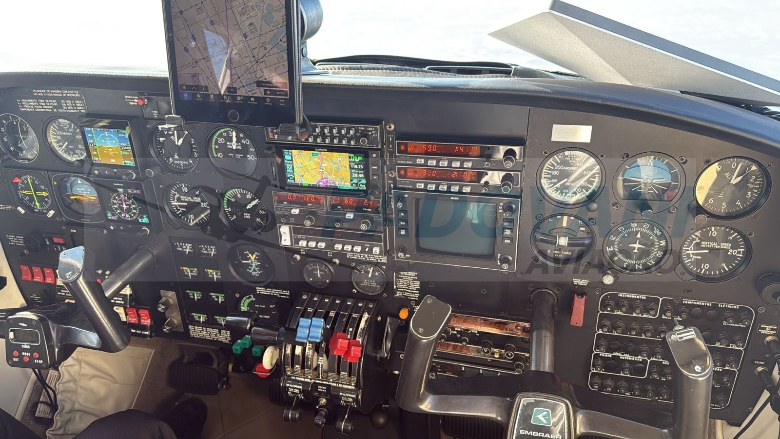 EMBRAER EMB-810D SENECA III 1992