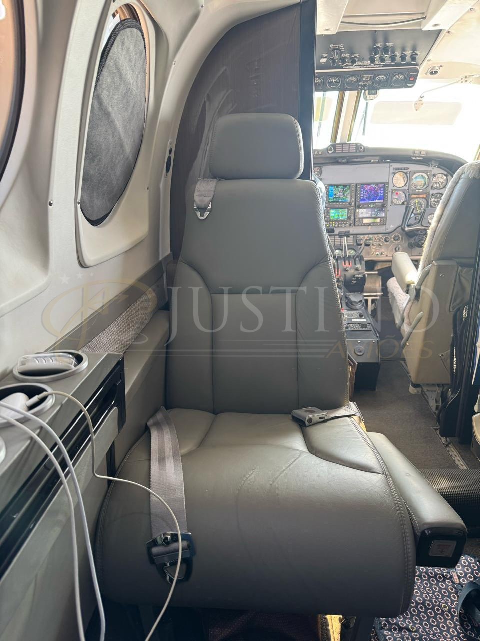 BEECHCRAFT KING AIR F90 1981