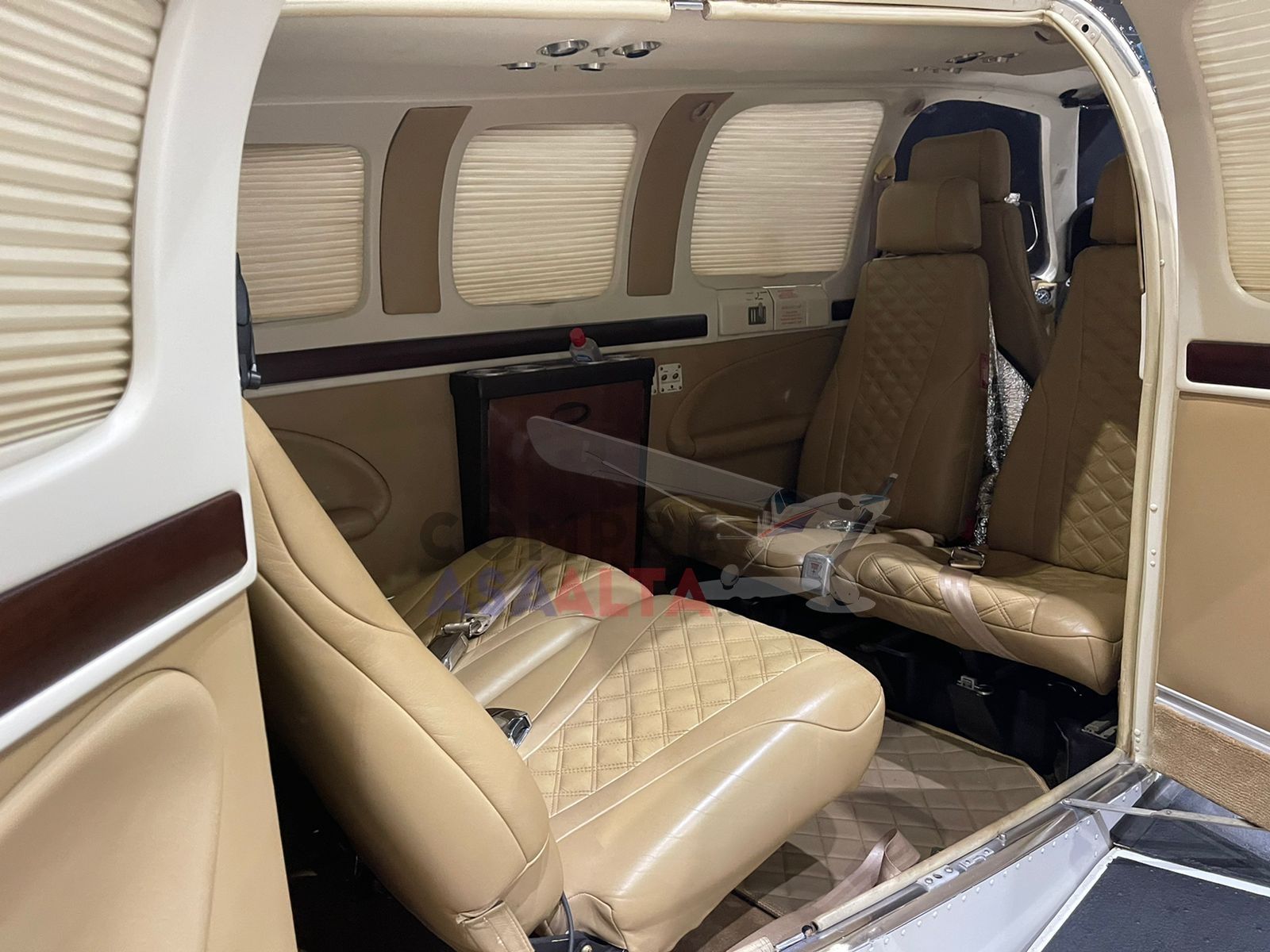 BEECHCRAFT BARON G58 2010