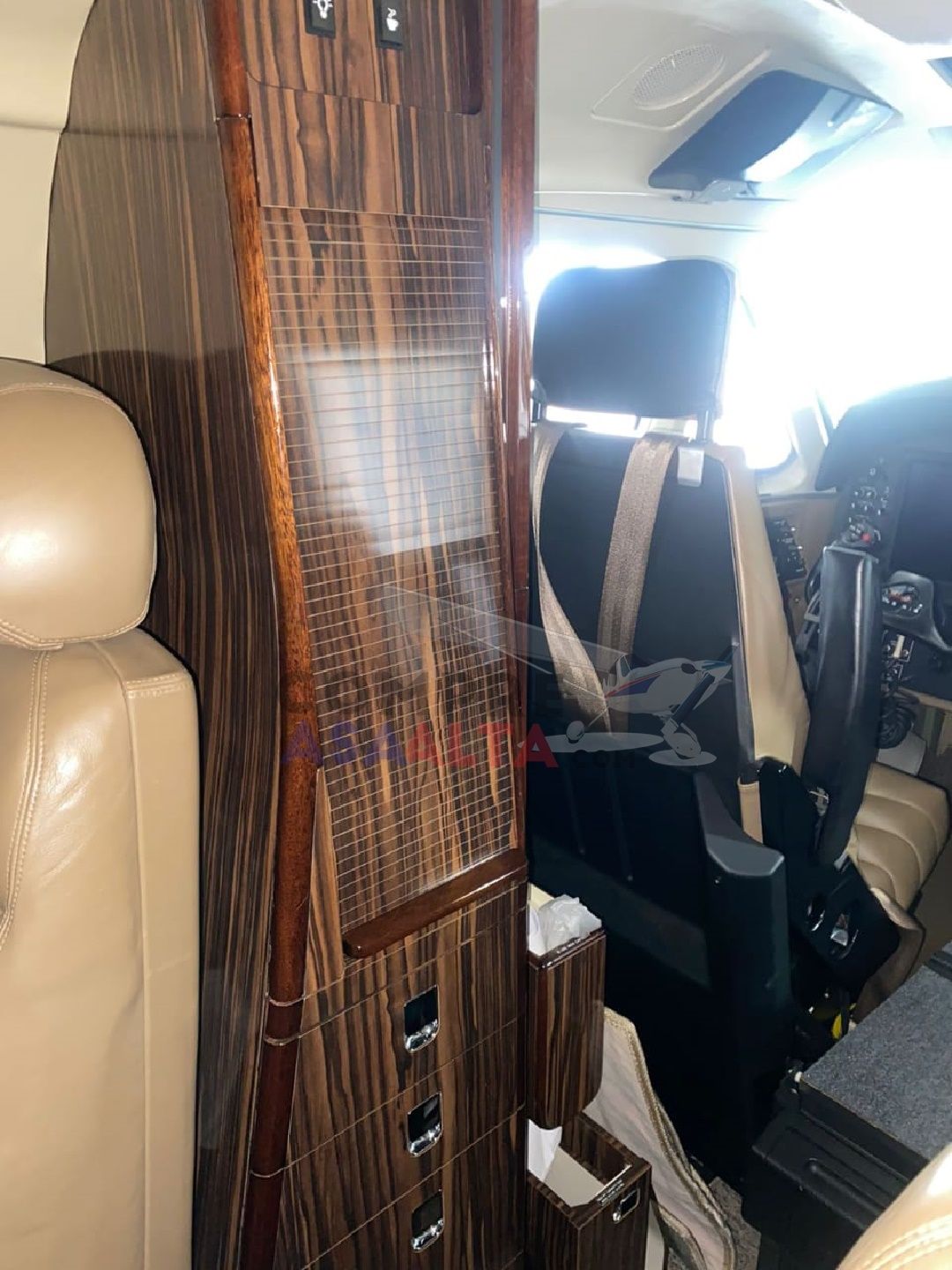 BEECHCRAFT KING AIR 250 2020