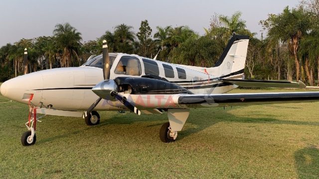 BEECHCRAFT BARON G58 2005