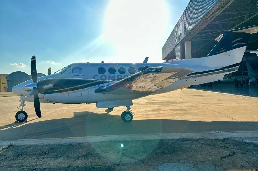 BEECHCRAFT KING AIR B200 1992