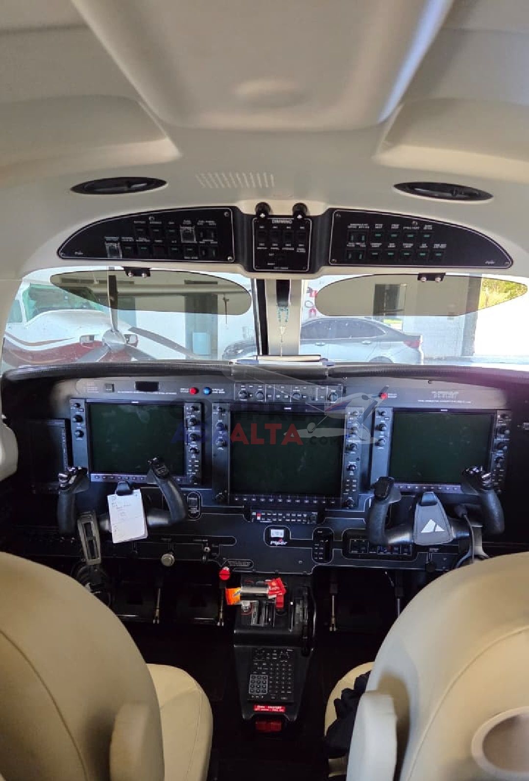 PIPER M500 2017