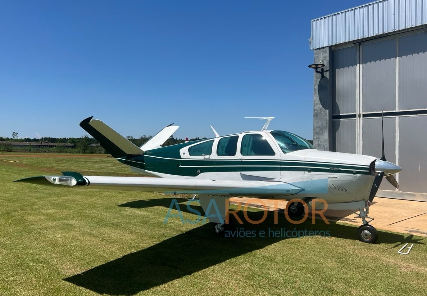 Beechcraft Bonanza V35B 1977, photo 2