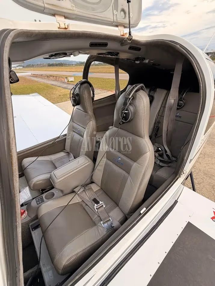 FLYER RV-10 2017