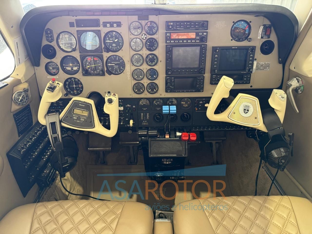 BEECHCRAFT BARON B58 2001