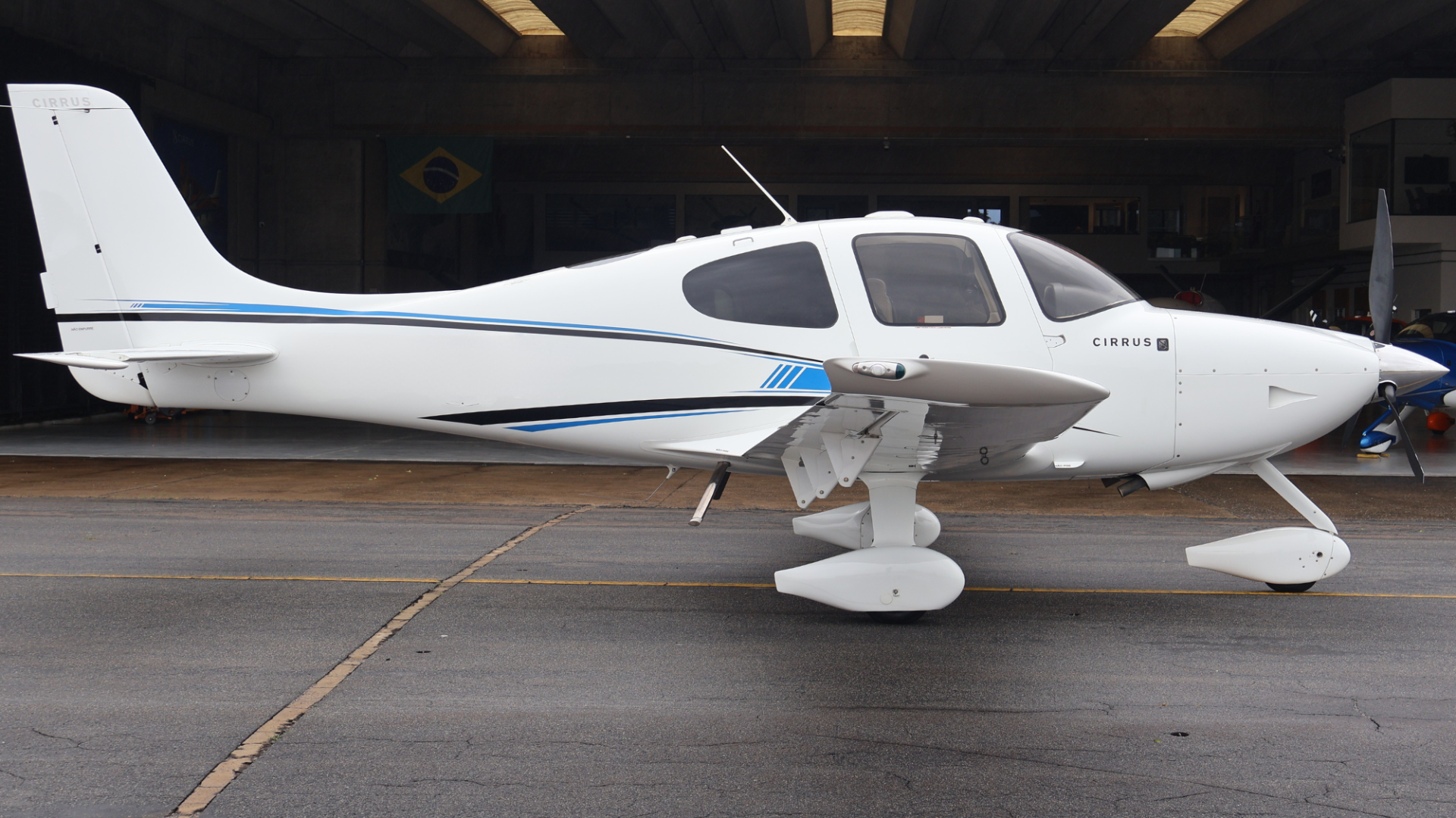 CIRRUS SR22 G3 2008