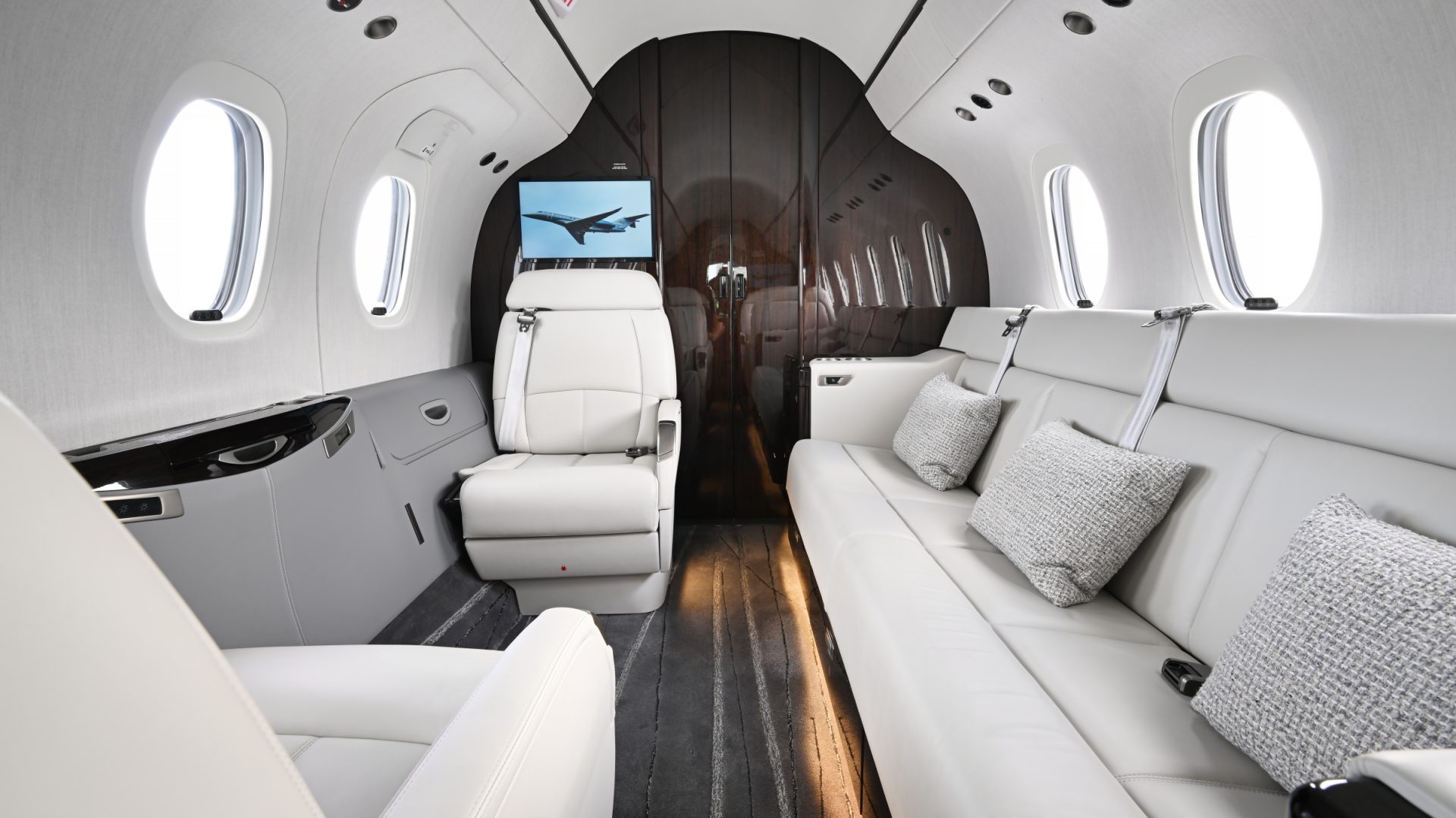 CESSNA CITATION LONGITUDE 2025