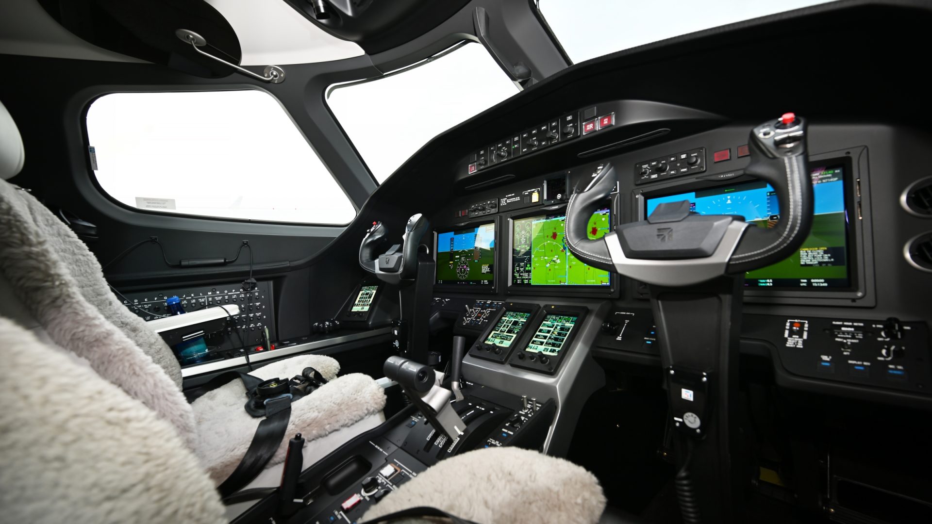 CESSNA CITATION LONGITUDE 2025
