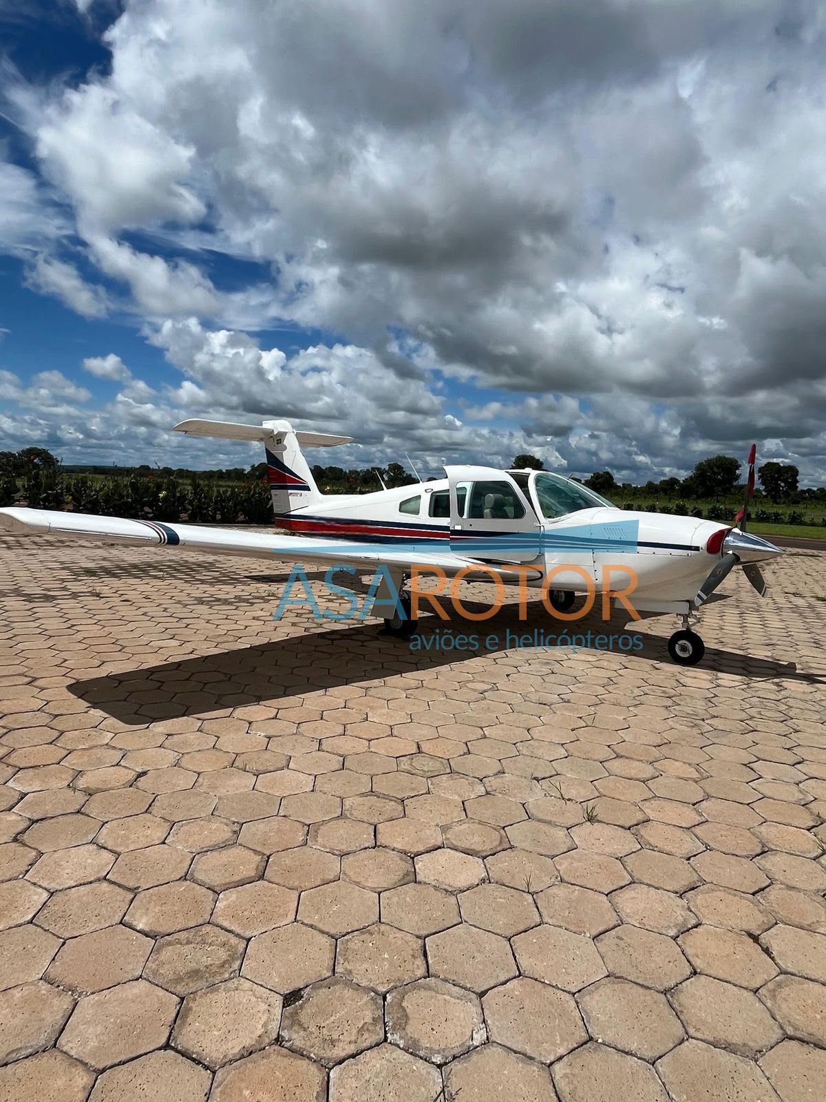 EMBRAER EMB-711ST CORISCO TURBO II 1981