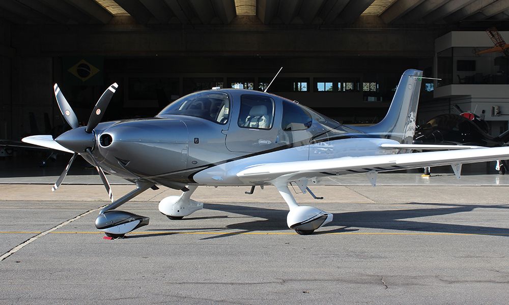 CIRRUS SR22T G7 GTS 2024