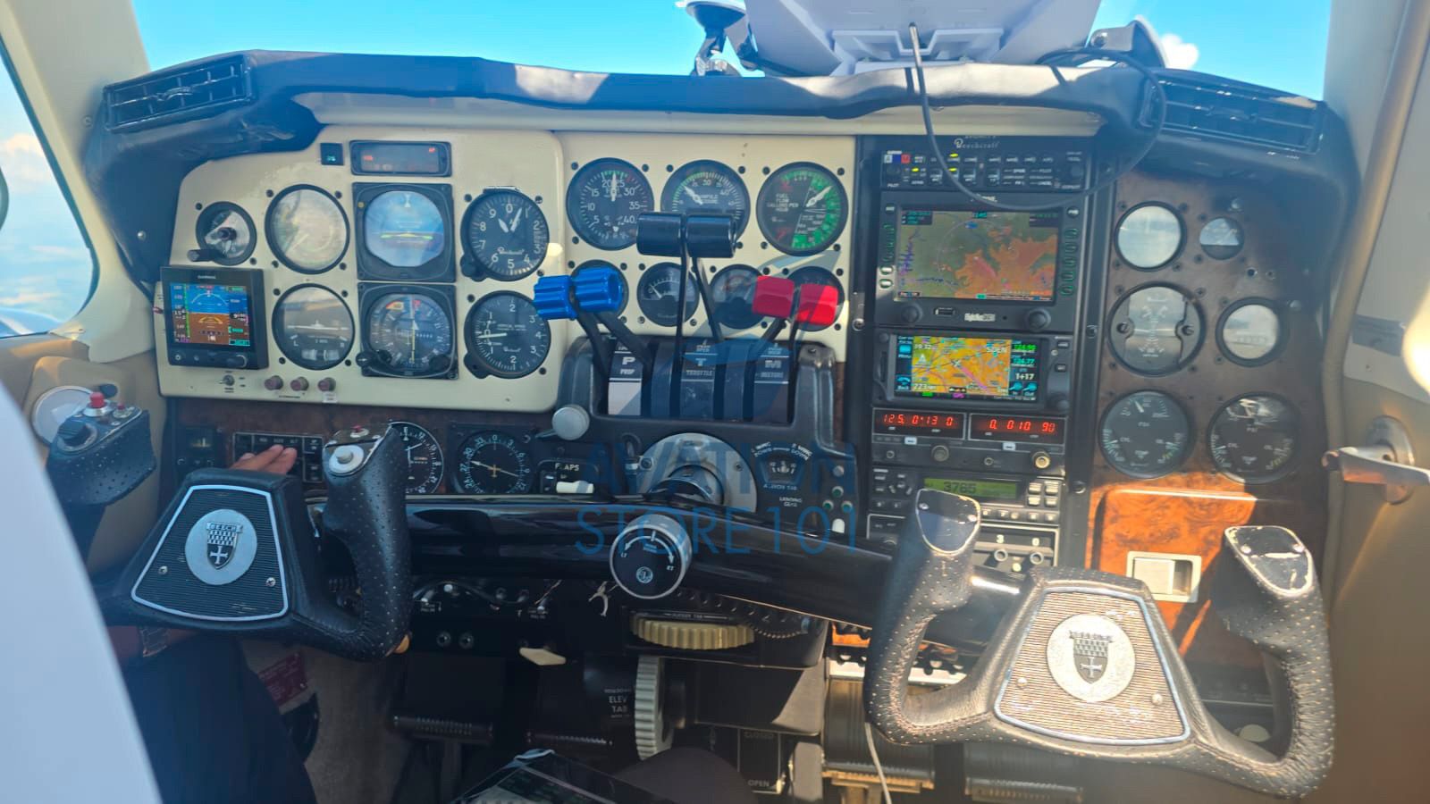 BEECHCRAFT BARON 58 1980