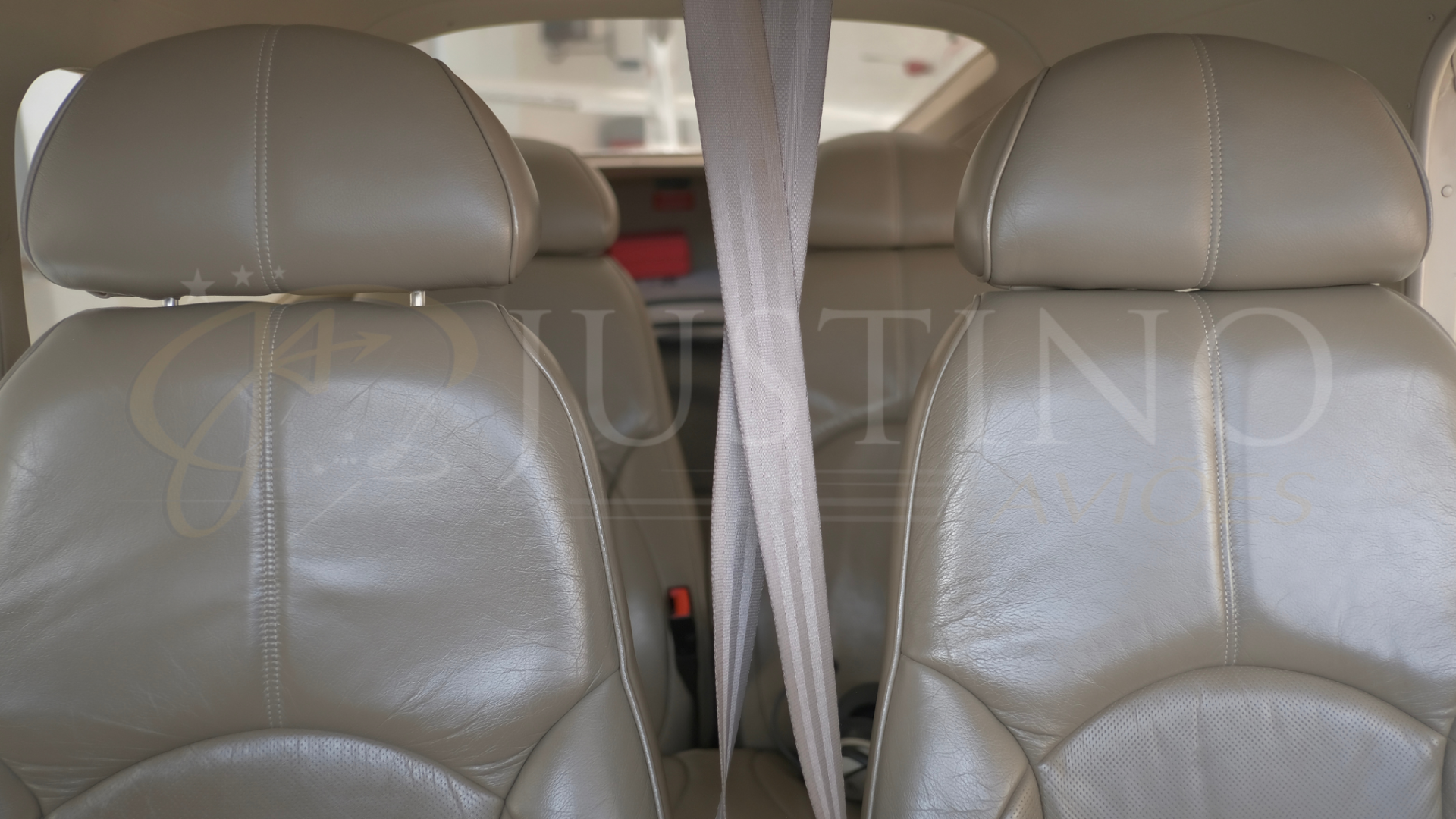CESSNA SKYLANE C182T 2003