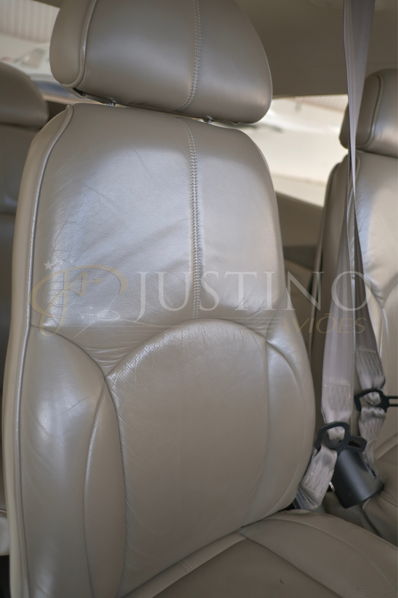 CESSNA SKYLANE C182T 2003