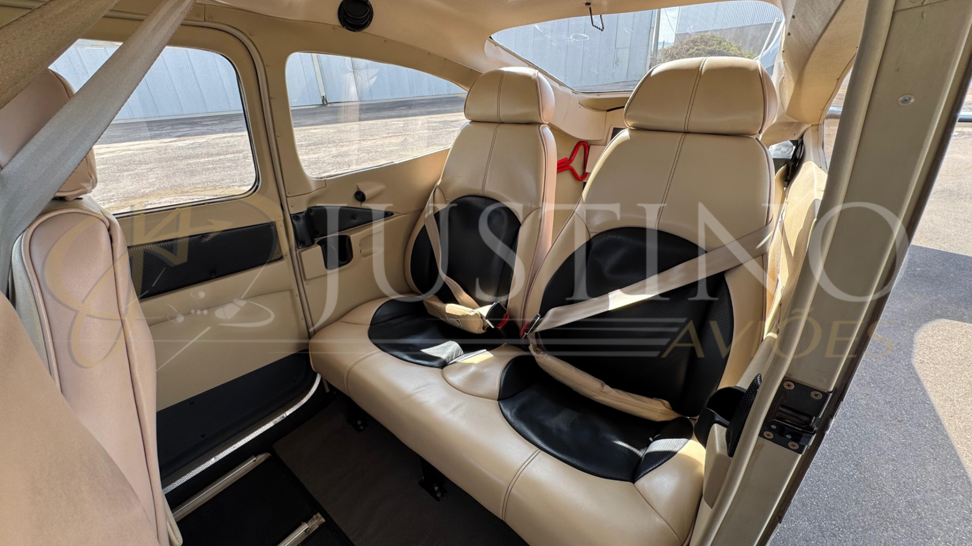 CESSNA SKYLANE 182T ASPIRADO 2011