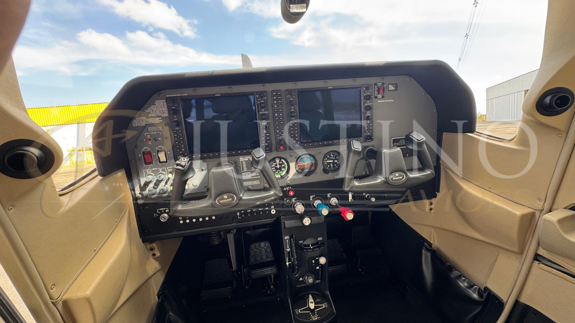 CESSNA SKYLANE 182T ASPIRADO 2011