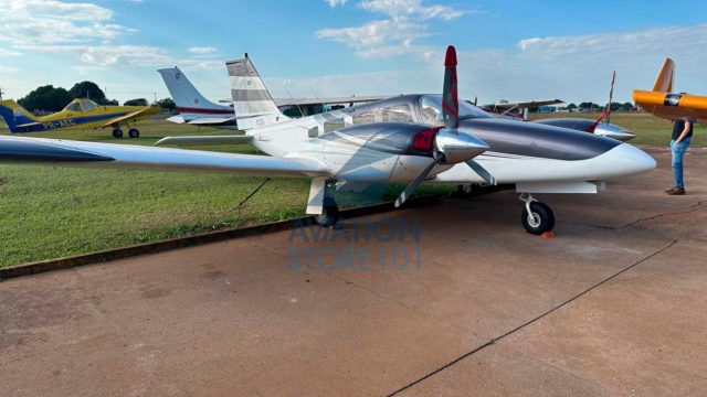 EMBRAER SENECA III EMB-810D 1990