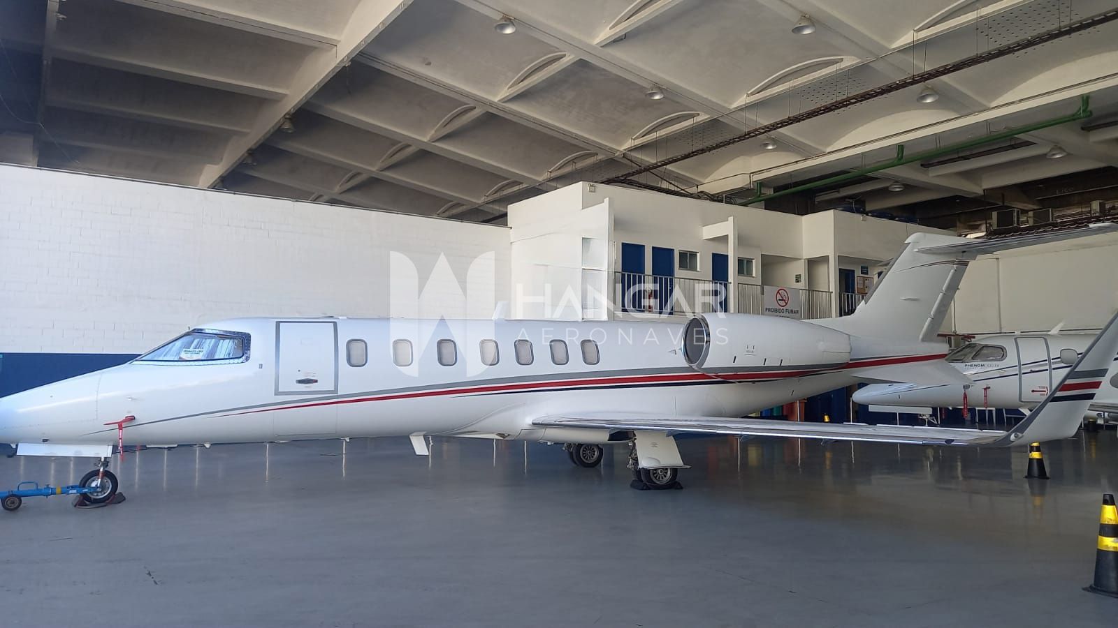 BOMBARDIER LEARJET 40XR 2011
