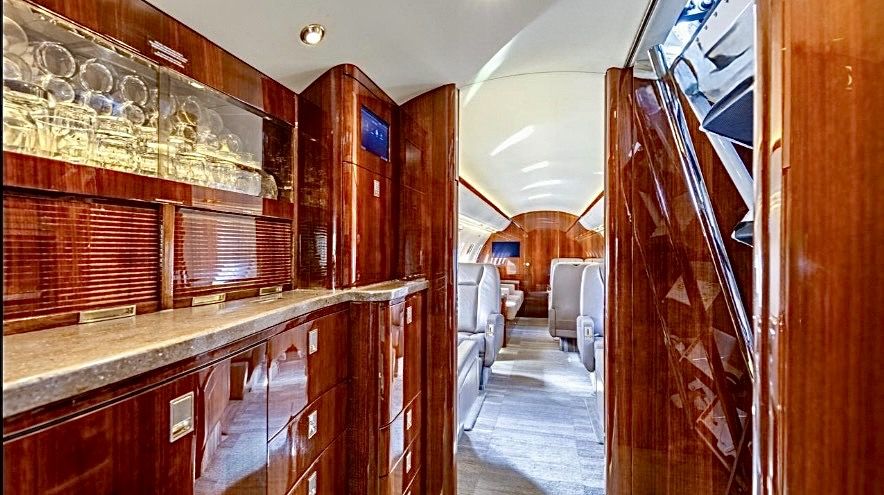 BOMBARDIER CHALLENGER 605 2015