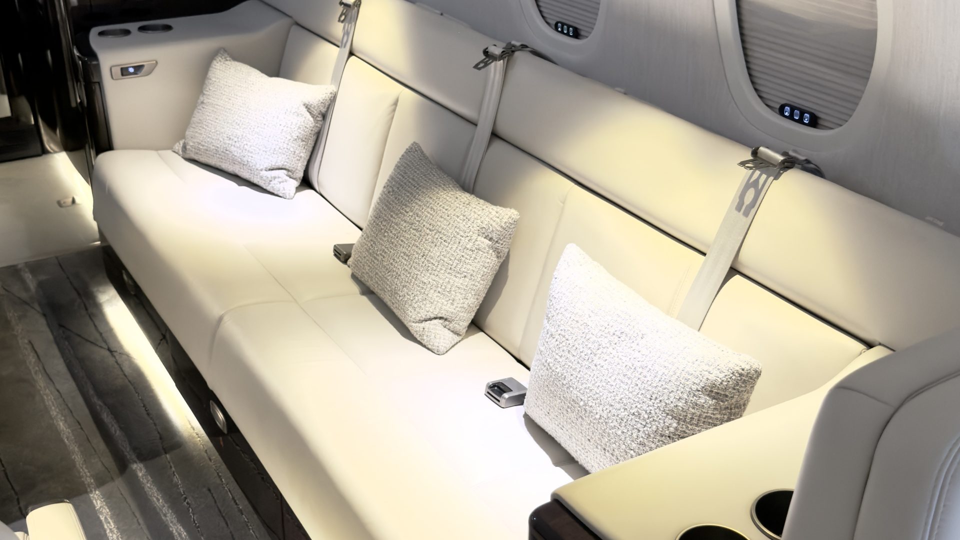 CESSNA CITATION LONGITUDE 2025