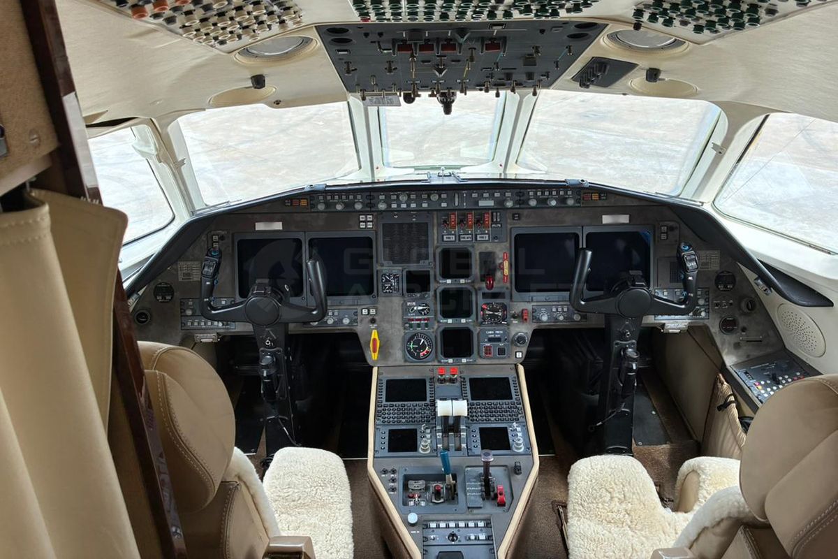 DASSAULT FALCON 2000 2004