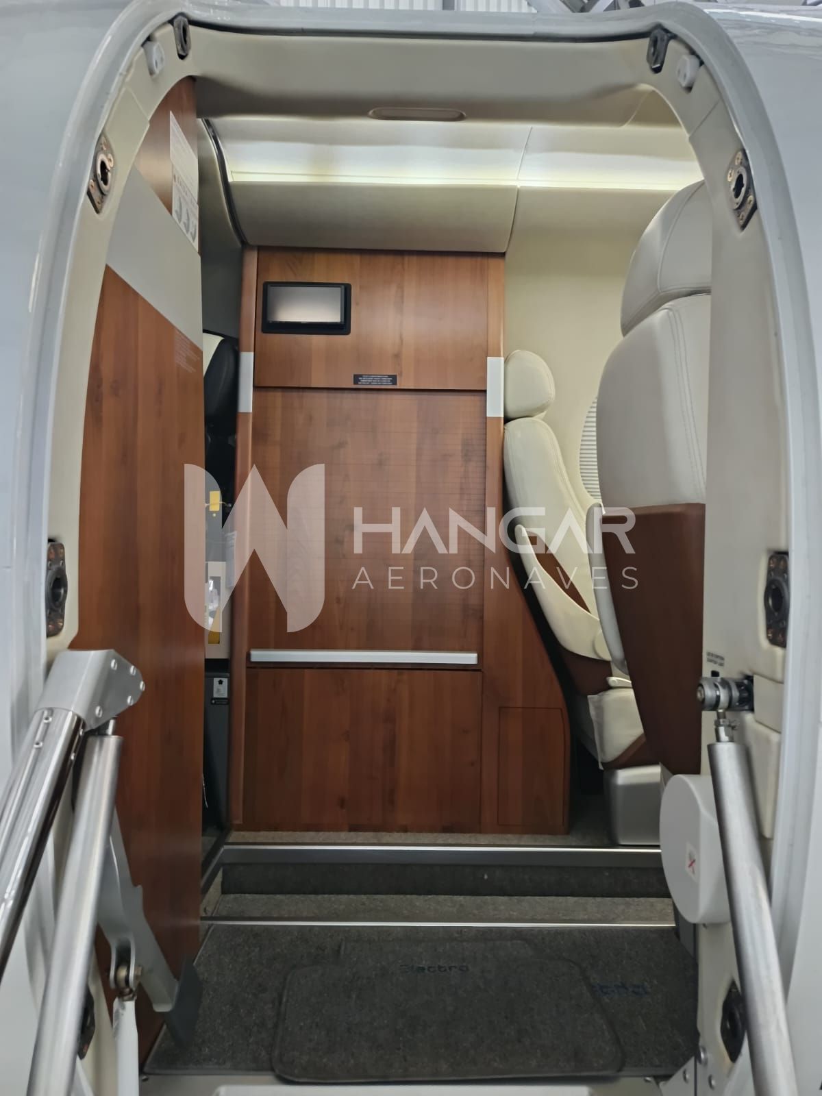 EMBRAER PHENOM 100 2009