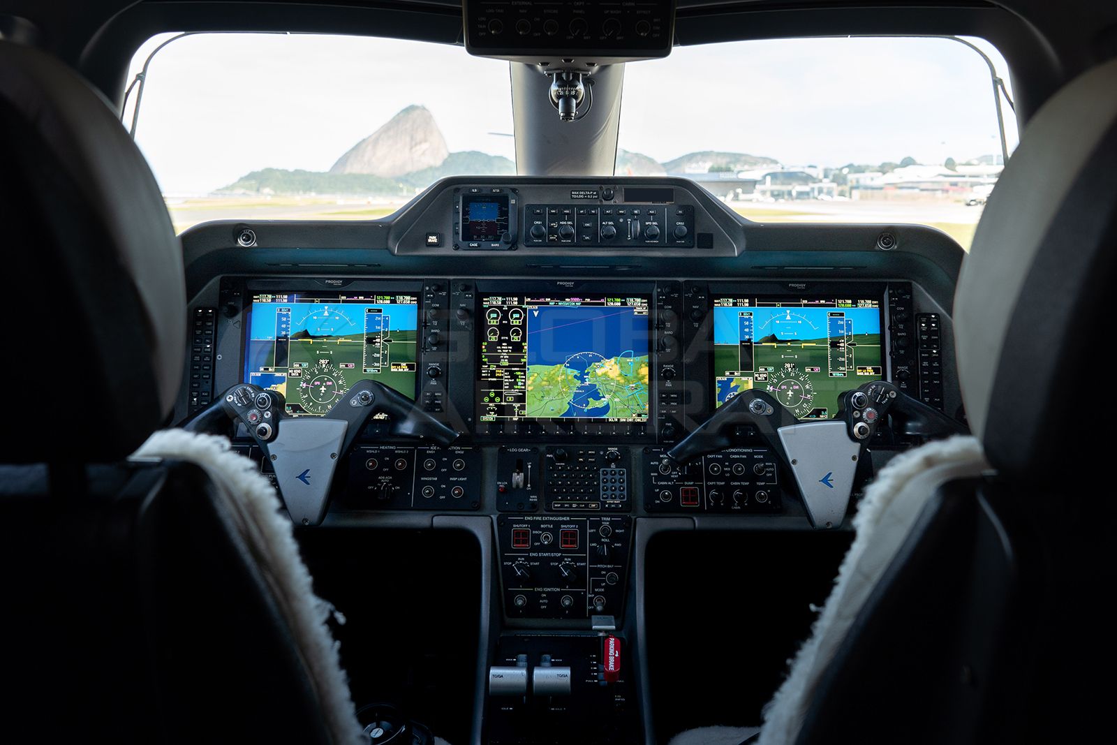 EMBRAER PHENOM 100 2009